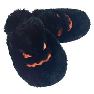 I Am Jack O Lantern Halloween Slippers in Black and Orange NWOT Pumpkin Fall